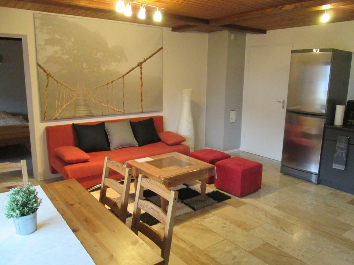 Ferienwohnung Edi Fischer Oberfell Buitenkant foto