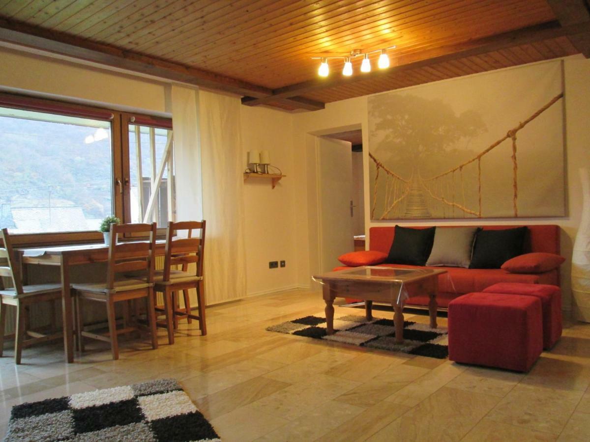 Ferienwohnung Edi Fischer Oberfell Buitenkant foto