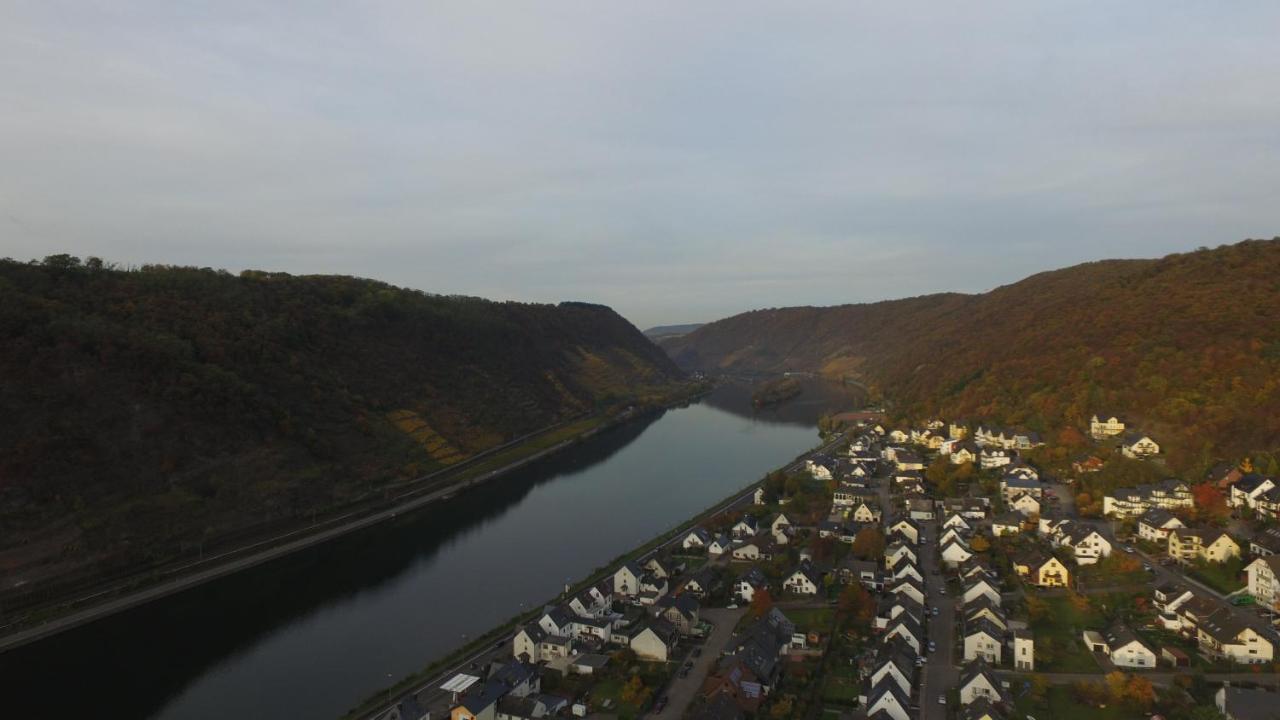 Ferienwohnung Edi Fischer Oberfell Buitenkant foto