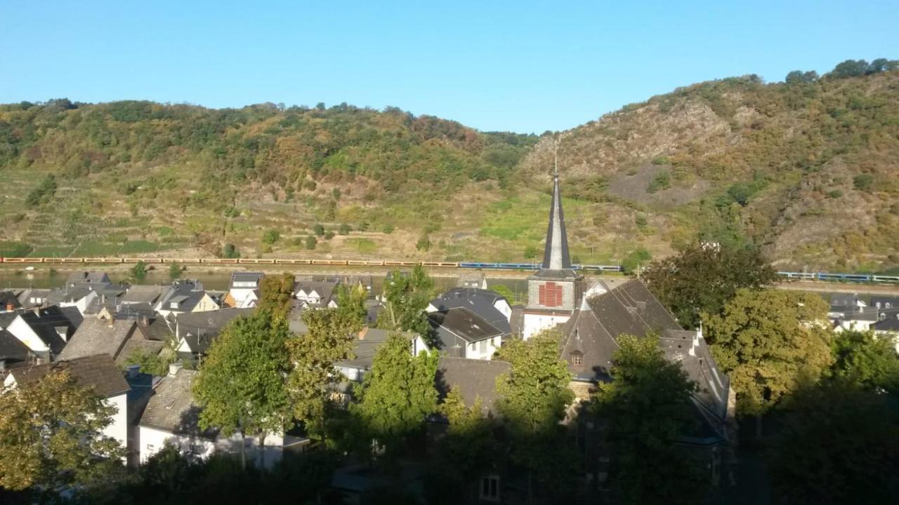 Ferienwohnung Edi Fischer Oberfell Buitenkant foto